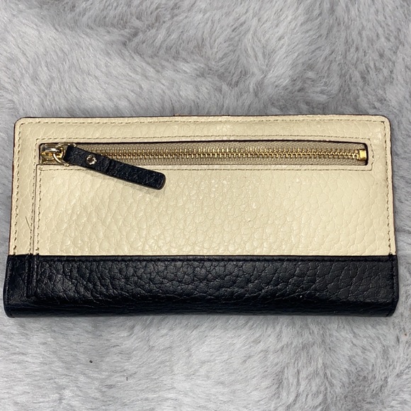 Kate Spade wallet - Picture 2 of 5